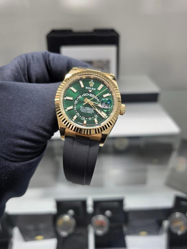 Sky-Dweller Men’s Watch – 7AAA Premium | Automatic | Green Dial with Gold Case