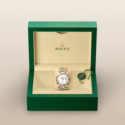 Luxury Day-Date 40MM for Men – Full Yellow Gold Edition